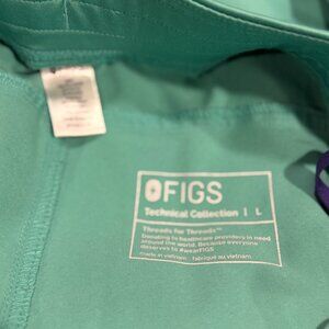 Figs Technical Collection Scrub Set Large